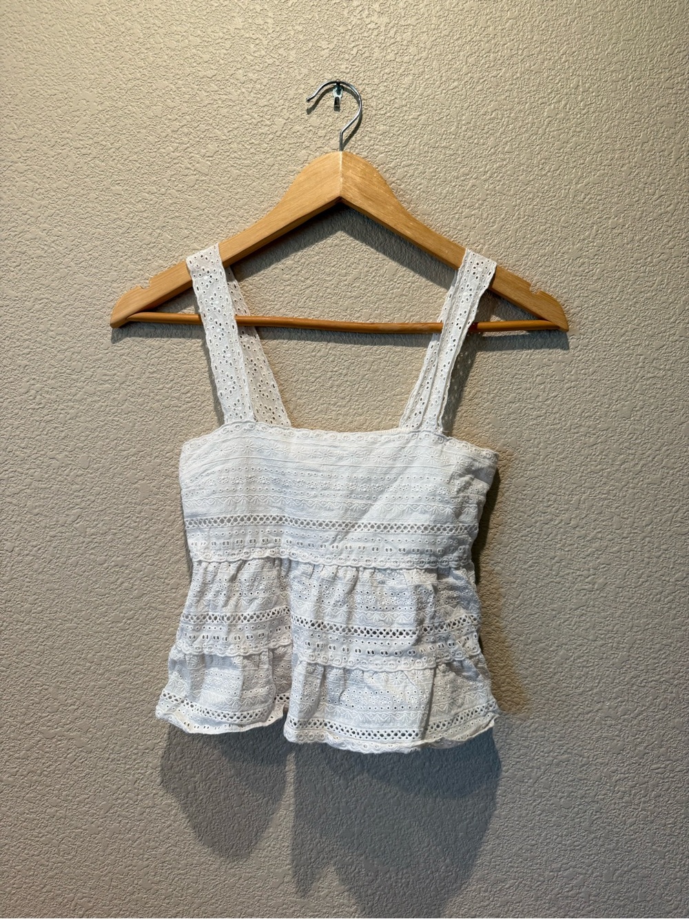 Aeropostale White Eyelet Camisole